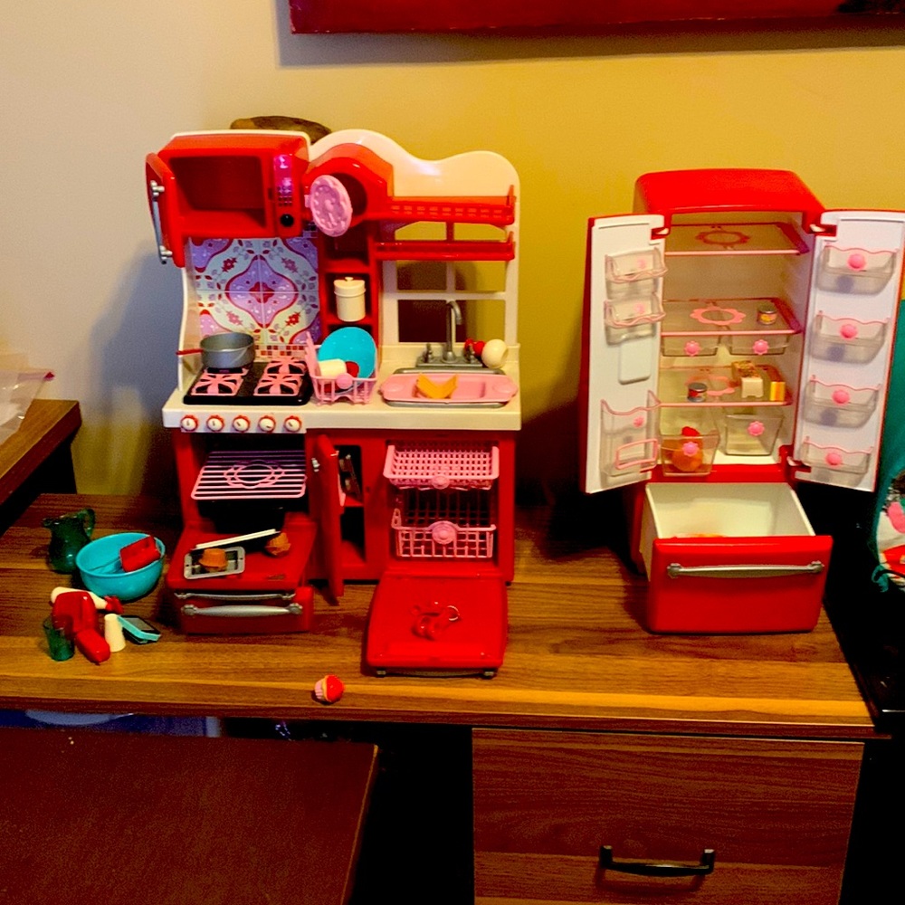 Our Generation Kitchen Set w/accessories (Red)